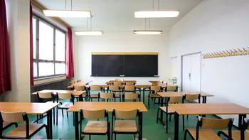 Noi informații în cazul elevului de 13 ani care s-a aruncat de la etajul școlii. Ce spune directorul despre situația copilului: “A zis că mama lui nu îl crede”