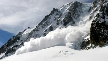 Avalanșă uriașă la Bâlea Lac. Este pericol extrem în Munții Făgăraș, avertizează Salvamont