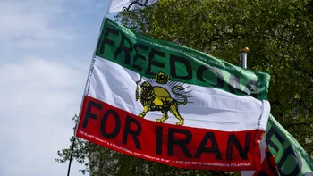 Iranul ameninţă că va răspunde în cazul unui atac al SUA. Sute de persoane au murit în timpul protestelor. Update