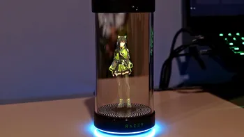 Razer pune un „waifu în borcan” la CES 2026: Project Ava devine un companion AI holografic pe birou