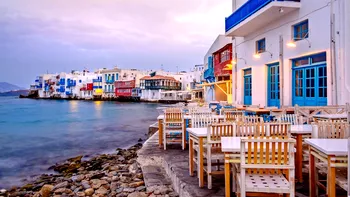 Când e cel mai ieftin să mergi în Grecia. Perioada ideală pentru o vacanță cu buget redus