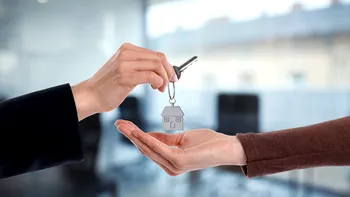 Este bine sau nu să stai în chirie? Sfatul experţilor financiari: 