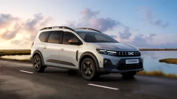 Noua Dacia Jogger Hybrid 155 poate fi comandată în România: prețuri, echipări și ce aduce în plus față de versiunea anterioară