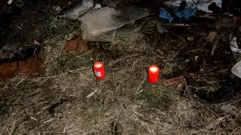 Drama trăită de fratele și sora care au murit înecați în pârâul de lângă casă: și-au mai pierdut doi frați, cu câțiva ani în urmă. Autoritățile au deschis anchetă