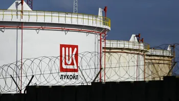Lukoil anunță că nu mai poate opera în Marea Neagră. Ce consecințe poate avea pentru România