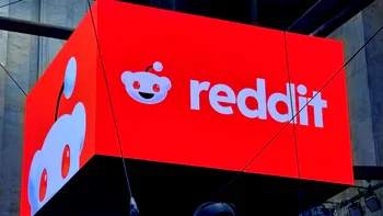 Oamenii caută tot mai mult experiențe reale pe internet. Reddit crește, dar ce e popular nu e mereu adevărat