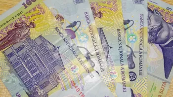 Românii și-ar putea plăti taxele în rate. Soluția propusă de bănci pe fondul creșterii impozitelor și facturilor