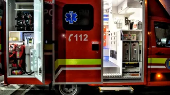 Un bărbat din Botoşani a murit chiar lângă sicriul tatălui său. Rudele se pregăteau de înmormântarea bătrânului