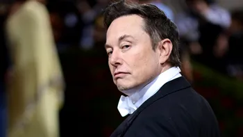 Elon Musk depășește 800 de miliarde de dolari și intră într-o ligă istorică: fuziunea SpaceX-xAI schimbă economia globală
