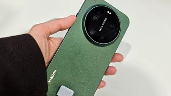 Vânzările de telefoane mobile au ajuns la cel mai scăzut nivel din ultimii 14 ani. De ce amână oamenii schimbarea telefonului
