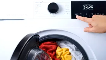 Programul mașinii de spălat ignorat de mulți, dar care poate economisi cel mai mult