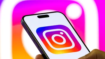 Povestea celebrei Instagram: cum o aplicație gândită pentru check-in a devenit rețeaua obsesiei pentru fotografie