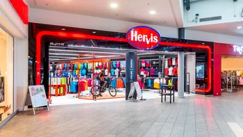 Se închid magazinele Hervis din România. Ce se întâmplă cu magazinele din toată țara și de ce pleacă brandul