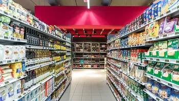Supermarketul care reduce prețurile cu până la 70% înainte de Paște. Ce oferte găsesc clienții