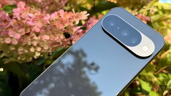 Primele informații despre Pixel 11 schimbă regula jocului: Google pare să redeseneze complet camera