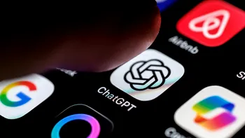 ChatGPT pierde teren în SUA: competiția din piața chatbot-urilor mobile devine tot mai agresivă