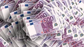 Ce trebuie să faci dacă mai ai bancnote de 500 de euro acasă. Sunt sau nu încă valabile