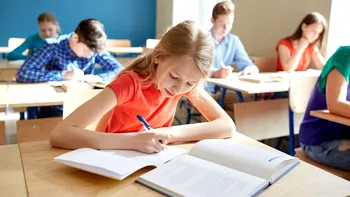 Evaluarea Națională 2026 la clasa a IV-a continuă cu proba la Matematică și Științe ale naturii. În ce condiții rezultatele pot fi trecute în catalog