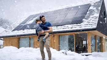 Au funcționat panourile solare iarna? Răspunsul pe care mulți români îl așteptau, oferit de un proprietar de fotovoltaice din Canada