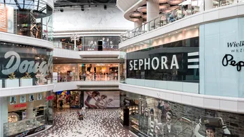 Programul mall-urilor de Paște 2026. Unde poți face cumpărături chiar pe 12 aprilie