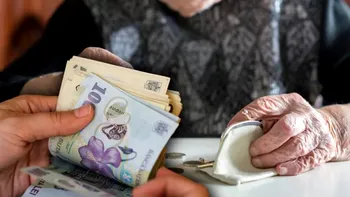 Taloanele de pensie cu ajutorul de la stat au fost emise. De ce vor întârzia plățile în luna mai