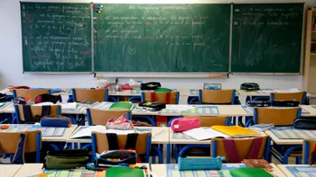 Ţara în care limba română ar putea deveni probă la examenele naţionale. Praguri pe care trebuie să le treacă proiectul de lege