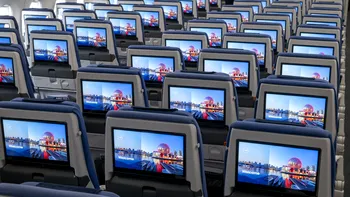 Wizz Air vs Ryanair: unde au românii mai mult loc în avion