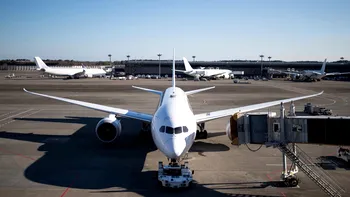 Prețul kerosenului ar putea falimenta unele companii aeriene din Europa. Avertismentul șefului Ryanair pentru călători, e criză în aviație