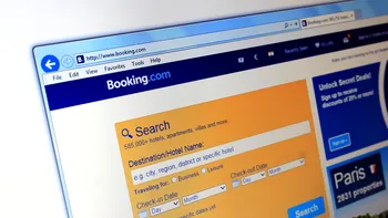 Booking.com ți-ar putea împinge cazări mai scumpe cu comisioane mai mare. Practica, subiect de investigații în Europa