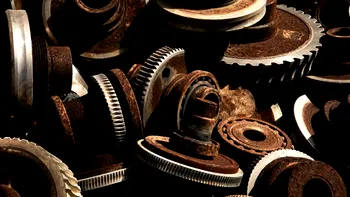 Mecanismul Antikythera, computerul antic care pare prea avansat pentru epoca lui: misterul din bronz care încă pune istoricii pe gânduri