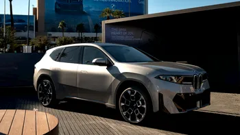 SUV-ul electric care schimbă direcția BMW: noul iX3 Neue Klasse costă de la circa 52.000 de euro și se încarcă 10–80% în 21 de minute