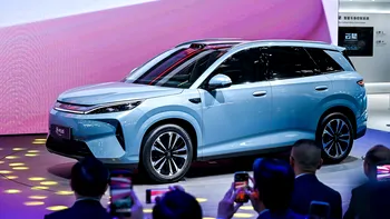 Lecția dură din China pentru mașinile electrice ieftine: volume uriașe nu mai garantează bani mulți