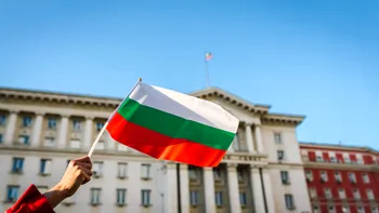 Bulgarii ar putea pierde zile libere importante. Angajatorii cer modificarea regulilor privind zilele libere legale