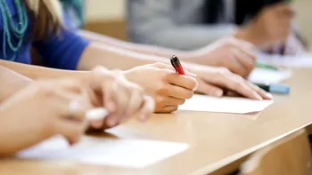 Au început înscrierile la BAC 2026. Lista actelor obligatorii pentru înscriere și calendarul complet al examenului