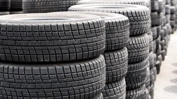 Anvelopele uzate pot deveni un pericol major în trafic. Ce riscuri ignoră mulți șoferi