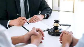 Convenţie matrimonială sau contract prenupţial? Ce spun avocaţii despre protejarea bunurilor în timpul căsniciei