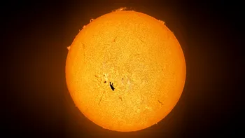 Cum ar putea muri Soarele nostru. Astronomii au privit în nebuloasa „Crystal Ball” și au văzut viitorul Sistemului Solar