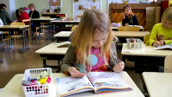 Învață sau nu elevii din Finlanda doar patru ore pe zi? Ce este adevărat și ce s-a exagerat despre cel mai relaxat sistem educațional