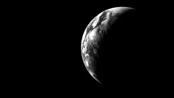 NASA publică imagini spectaculoase din Artemis II. Cum arată partea ascunsă a Lunii văzută de astronauți FOTO