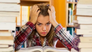 Semne că un copil este prea stresat înainte de Bac sau Evaluarea Națională și ce nu trebuie să facă părinții