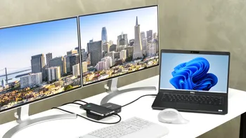Docking station pentru laptop: accesoriul care îți poate transforma biroul sau îți poate da mari bătăi de cap