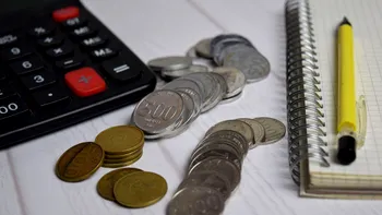 „Impozitul invizibil”. Cât îți ia statul din salariu până la final de lună, în funcţie de ţara în care lucrezi. Calcule exacte