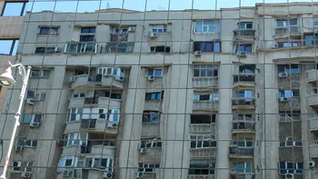 Apartament în bloc vechi sau nou? Comparaţie clară între preţuri, rată la bancă şi avans. Ce preferă românii