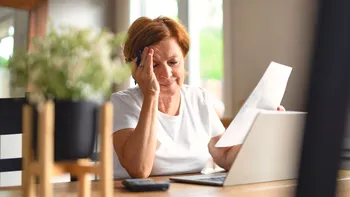 Pensionarii români care trăiesc în străinătate pot pierde asigurarea medicală din România. Ce trebuie să facă în termen de 15 zile