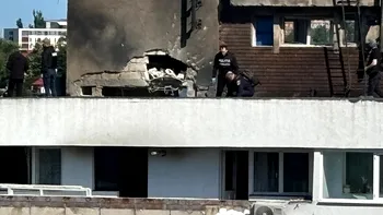 Ce se întâmplă cu apartamentul distrus de drona rusească în Galaţi. Explicații privind despăgubirile și polița de asigurare, cine plăteşte pagubele