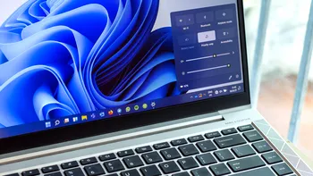 Cum faci bateria laptopului să țină mai mult în Windows 11. Setările simple care îți pot salva ore întregi de autonomie