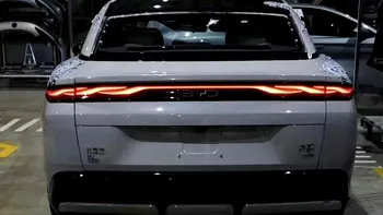 BYD pregătește sedanul electric de lux care promite 1.000 km autonomie și încărcare în 5 minute: Great Han apare înainte de lansare