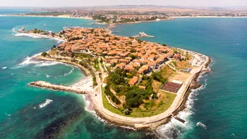 Cât costă o vacanță în Bulgaria în 2026. În unele stațiuni mănânci cu 6 euro, în altele plătești 27 de euro pentru o cafea și o prăjitură