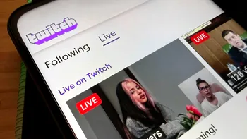 Twitch se schimbă pentru generația TikTok. Creatorii vor putea transmite simultan pe verticală și orizontală