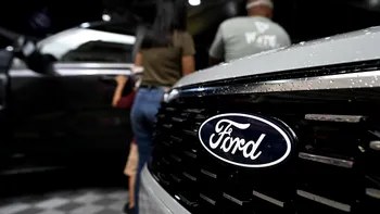 Ford recheamă în service sute de mii de mașini. Defecțiunea care poate crește riscul de rănire în accident